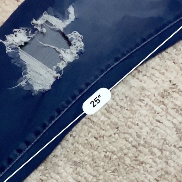 KanCan Womens, Skinny Denim Jeans, Suze XL, Distressed, EUC - Picture 6 of 7